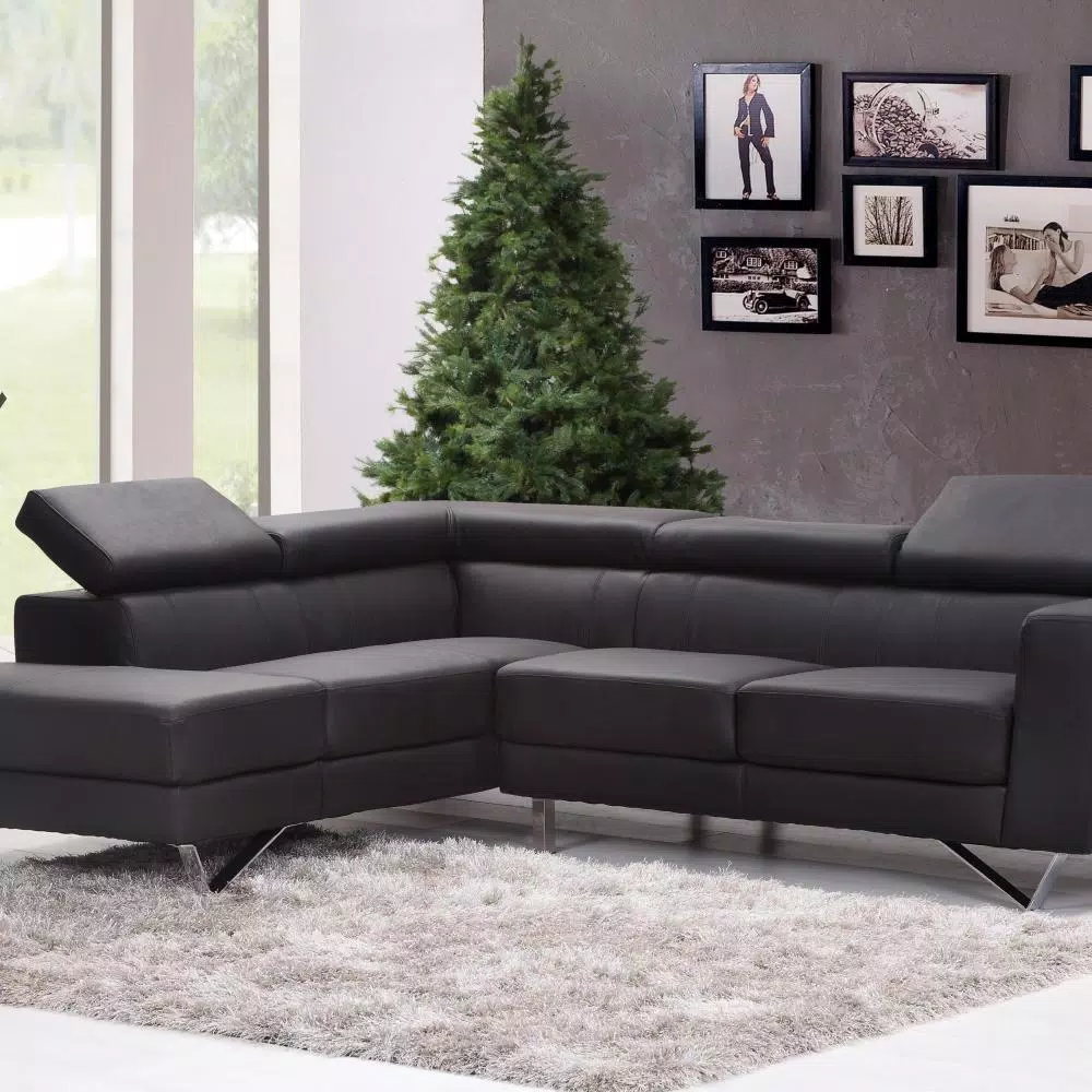 ALEKO 9 Ft. Unlit Artificial Christmas Tree 6 ALEKO 9 Ft. Unlit Artificial Christmas Tree - Image 4